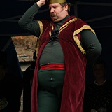 pohádka-o-princi-který-měl-v-pupiku-šroubek_029